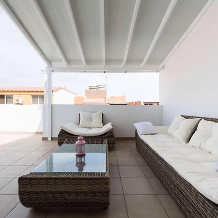F&M Penthouse With Terrace Near Airport And Beaches * Telde