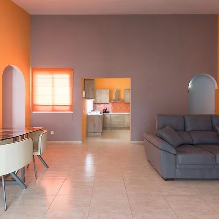 F&M Penthouse With Terrace Near Airport And Beaches * Telde