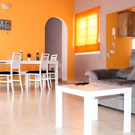 F&M Penthouse With Terrace Near Airport And Beaches * Telde